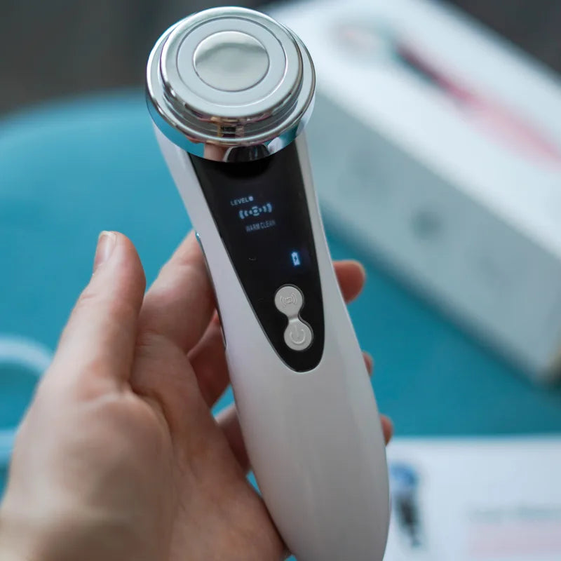 HexoGlow™ Alles in einem Hauttherapiegerät